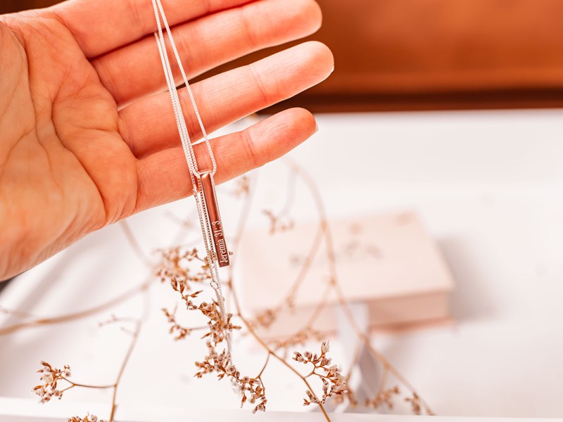 (Productreview) Cadeautip voor Moederdag: ketting met persoonlijke gravering van KAYA&nbsp;Sieraden